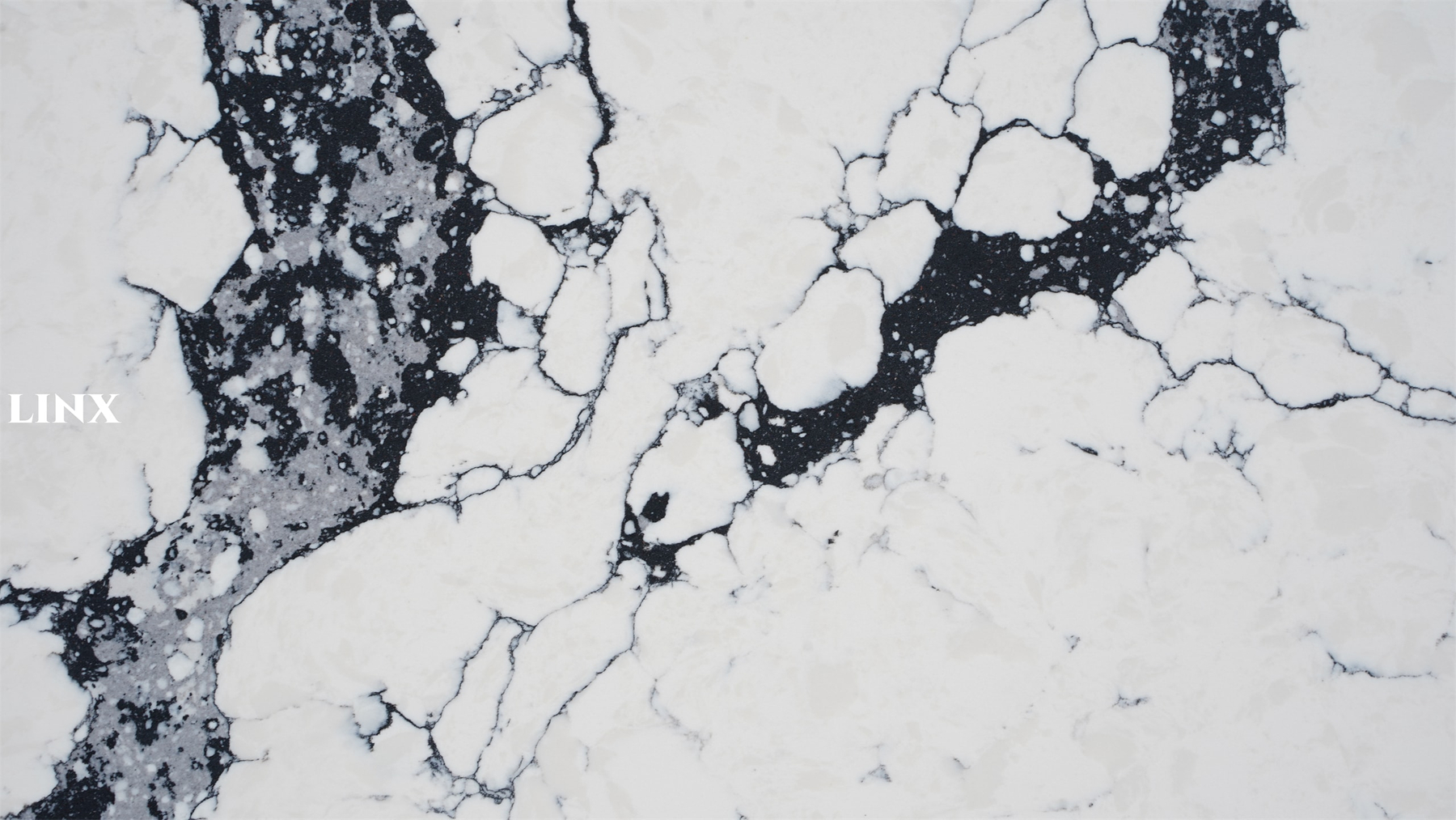 DUVAL QUARTZ STONE CALACATTA WHITE CLOSE UP 4 LINX SURFACES