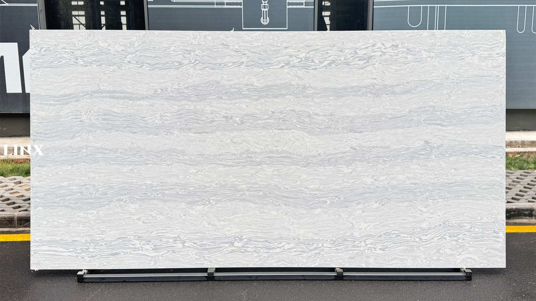 LX9009 QUARTZ STONE CALACATTA WHITE LINX SURFACES