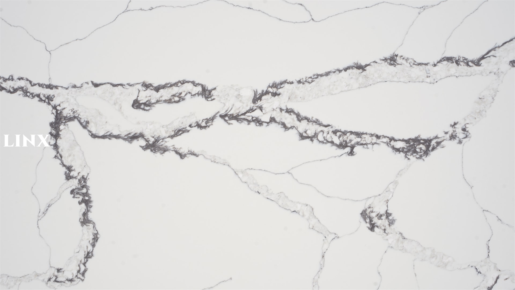 Quartz Stone Calacatta 8002 Close Up 1 Horizon Linx Surfaces