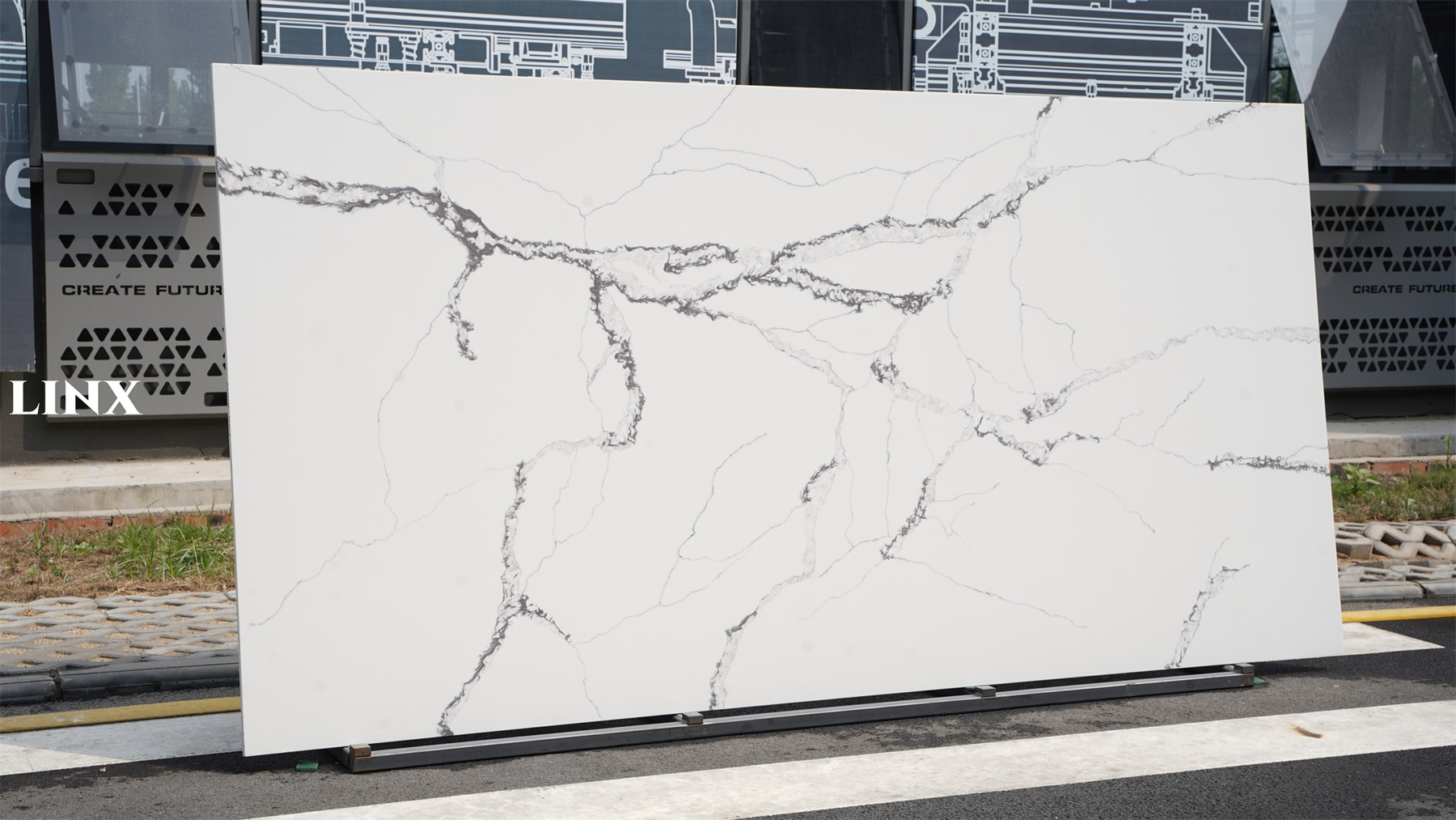 Quartz Stone Calacatta 8002 Horizon 1 Linx Surfaces