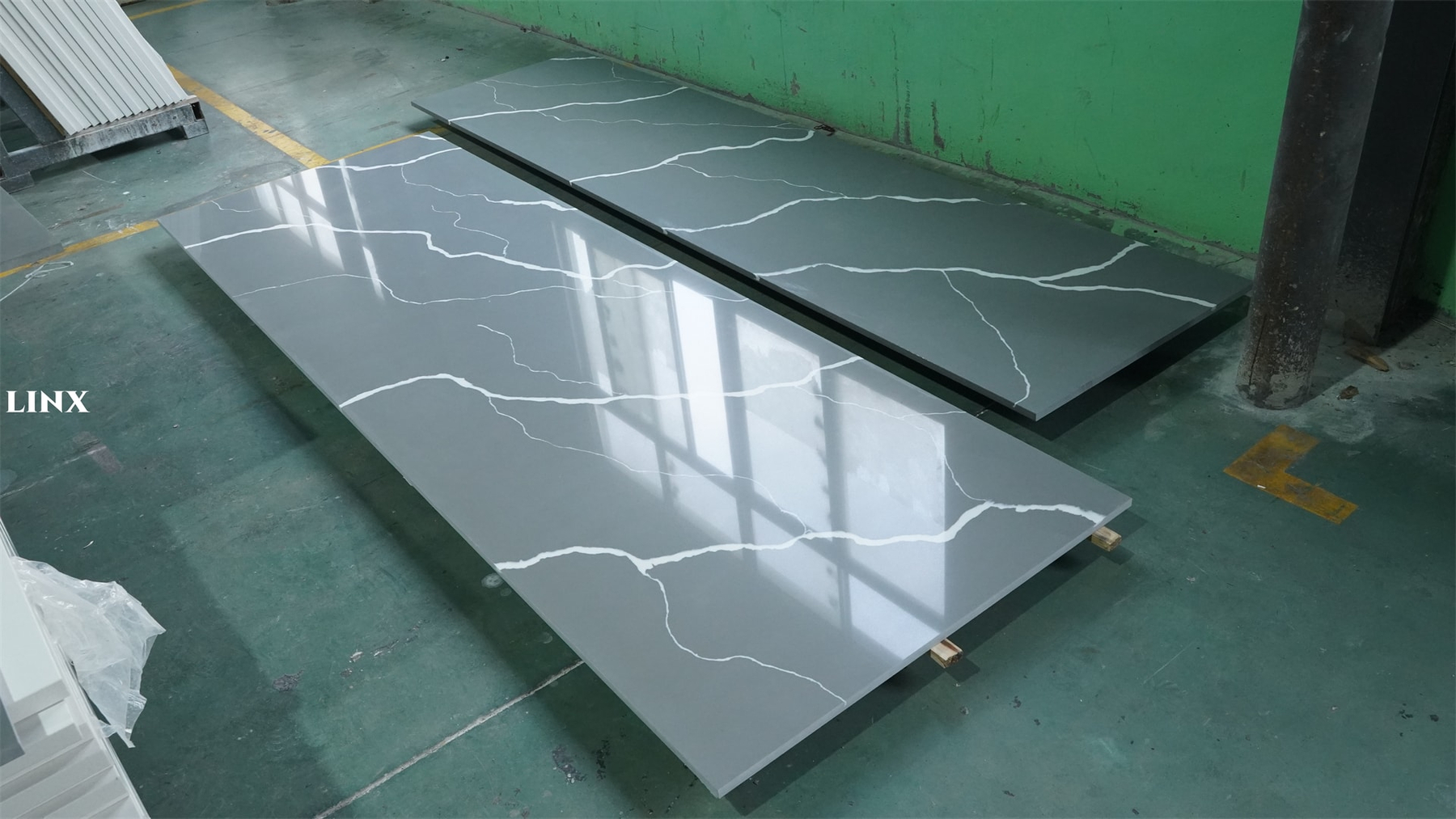 Top Grey Quartz Stone Calacatta Countertops 3