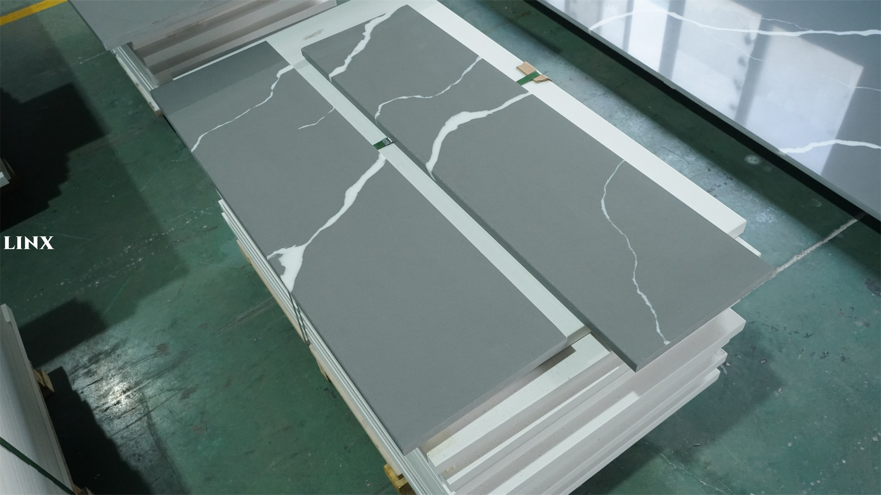 Top Grey Quartz Stone Calacatta Countertops 4