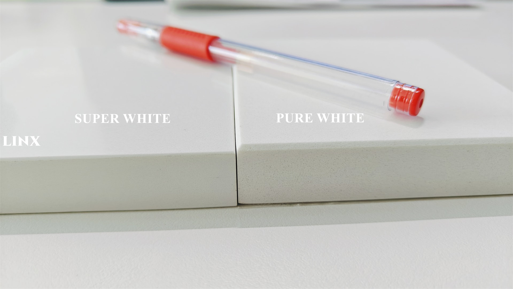 Quartz Stone Edge Super White VS Pure White - LINX SURFACES