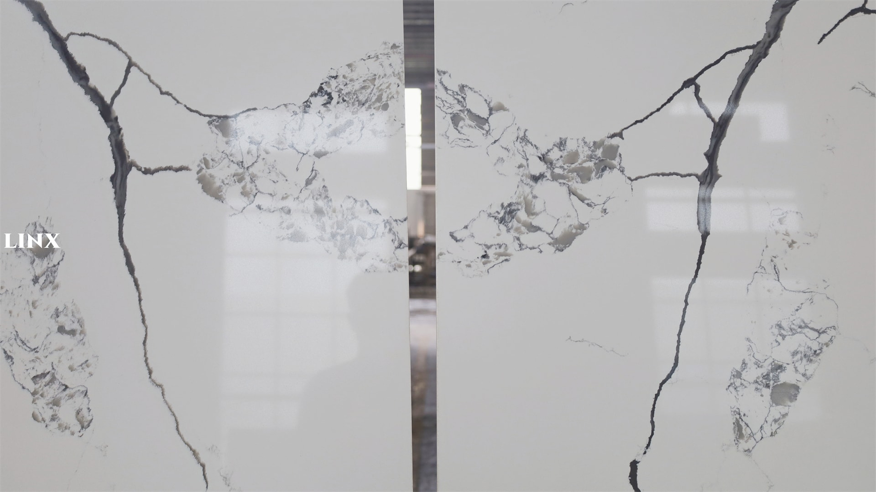 Super Popular Quartz Calacatta Pattern LX1009 Bookmatch Effect 3 Linx Surfaces