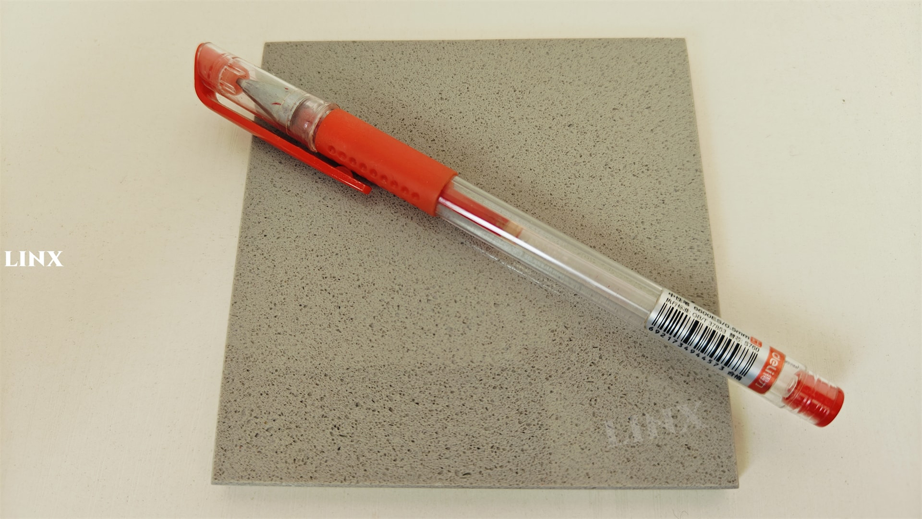 ES1104 FINE GREY QUARTZ STONE 1 LINX SURFACES