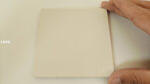 LX1008 PURE CREAM QUARTZ STONE FEATURE - LINX SURFACES