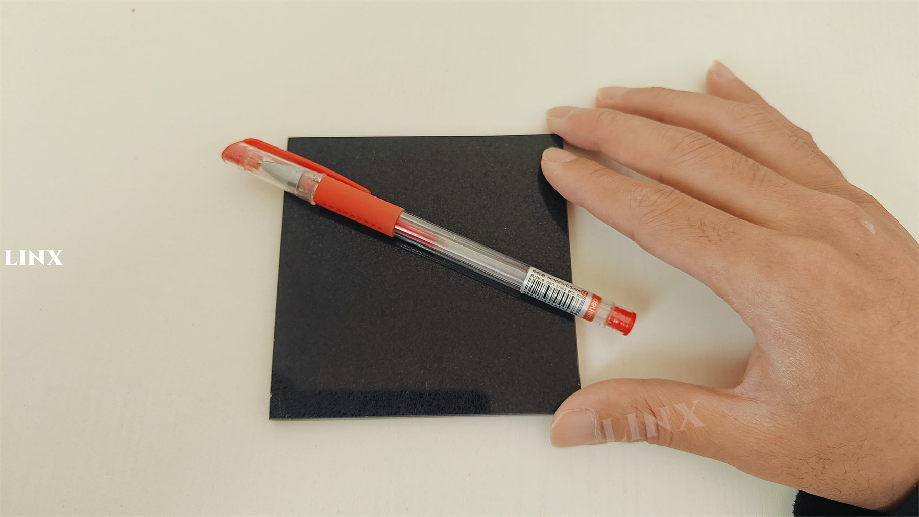 LX1315A FINE BLACK QUARTZ STONE 6 LINX SURFACES