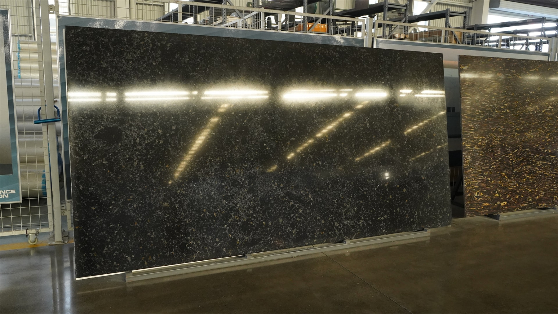 LYM9038 Leather Surface (2)