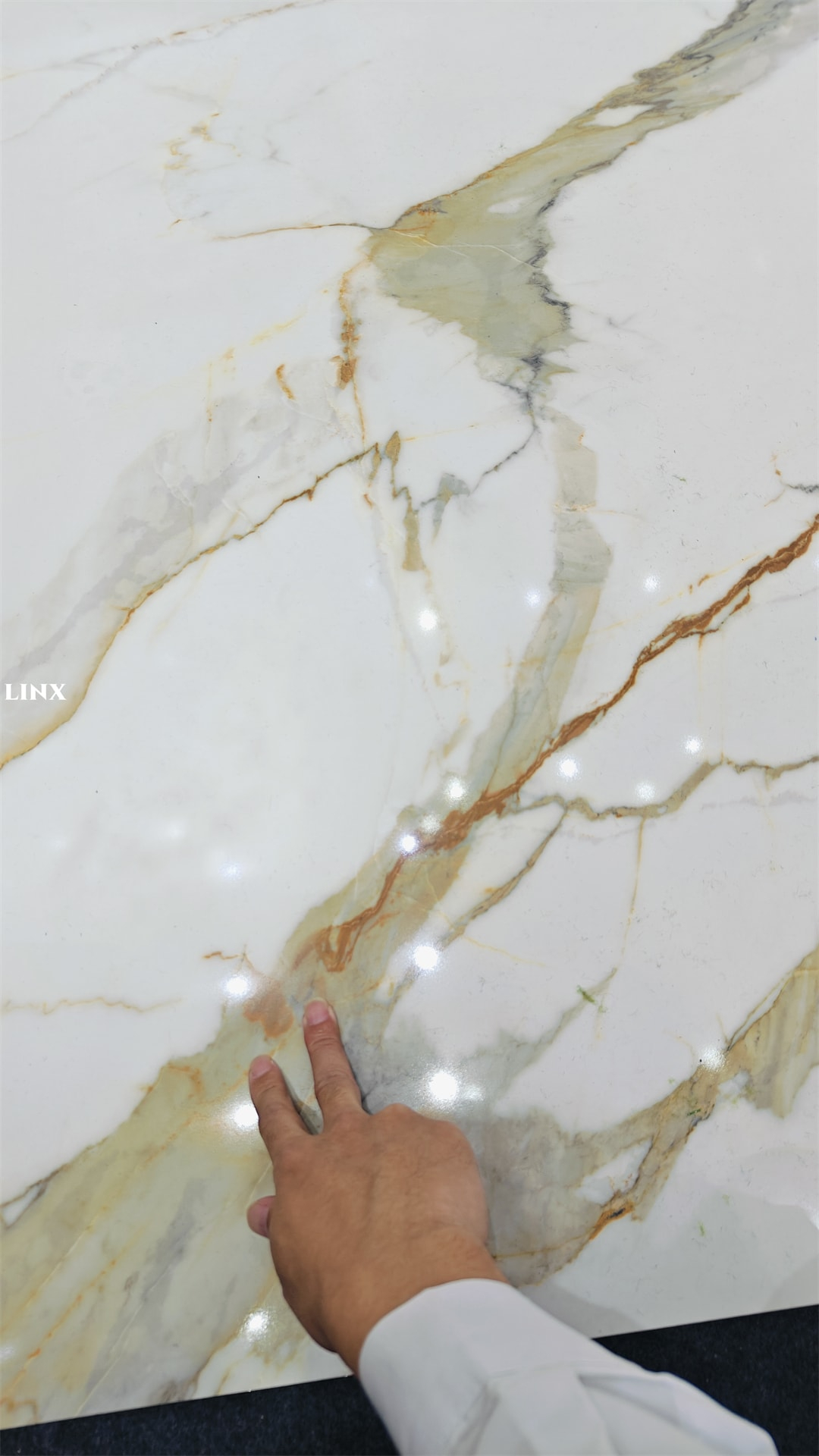 Printed Quartz Stone Calacatta Gold (3)