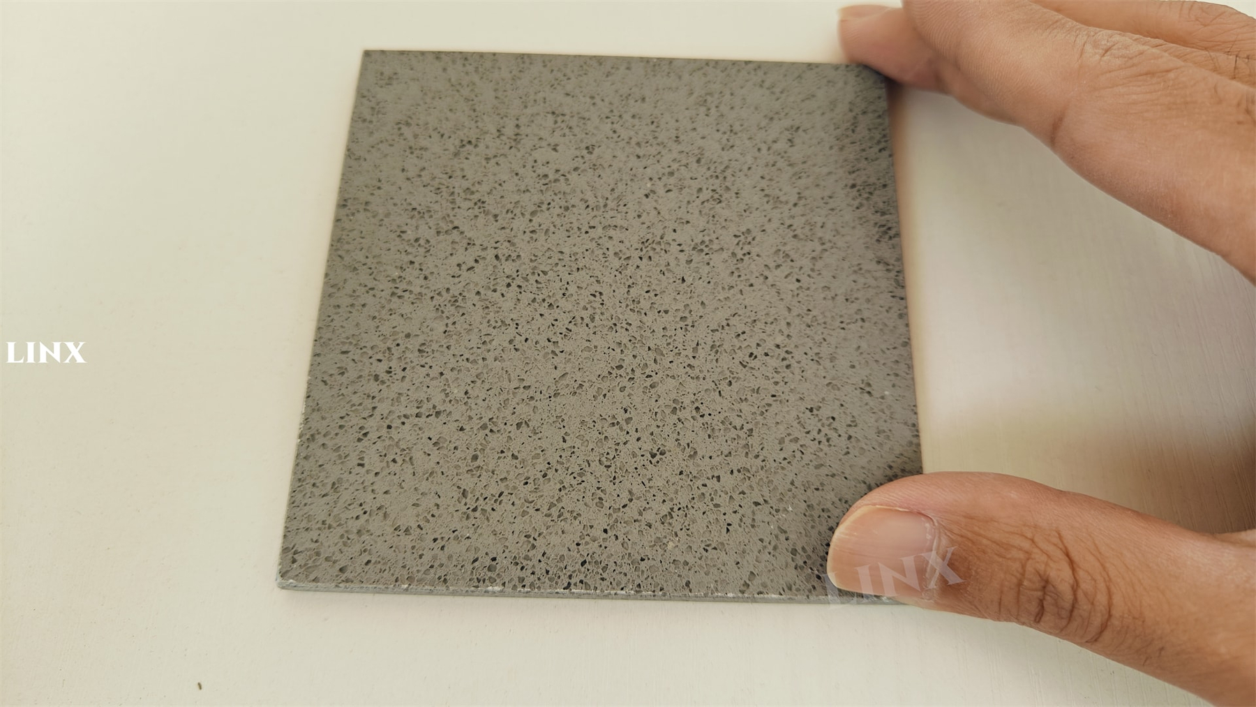 QUARTZ STONE SLATE GREY SAMPLE DETAIL 1 - LINX SURFACES