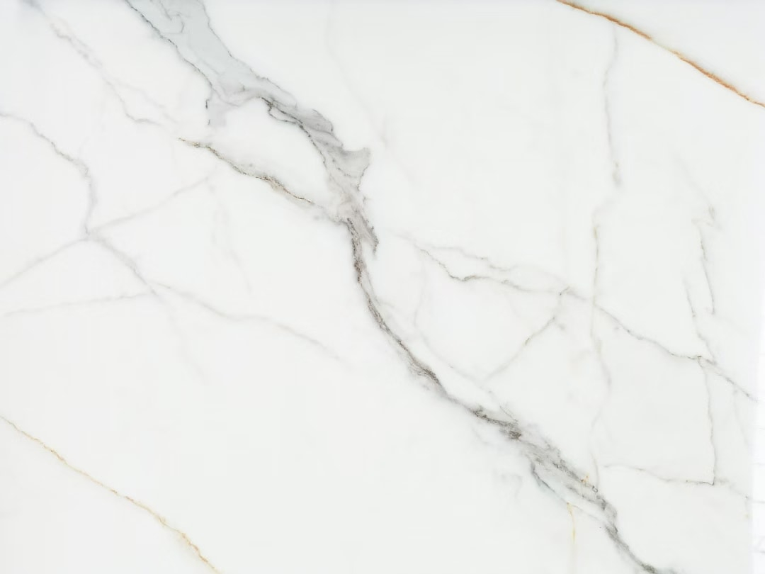 Detail 1 ITALIAN CALACATTA Sintered Stone 2cm Thickness
