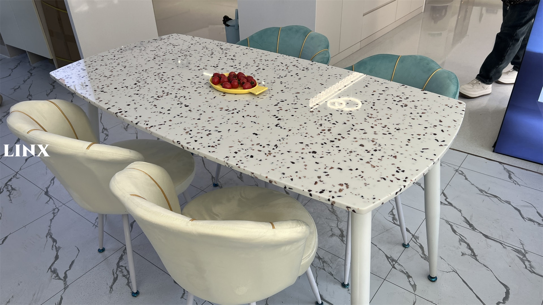 Jade Stone White Big Grain 2 Linx Surfaces