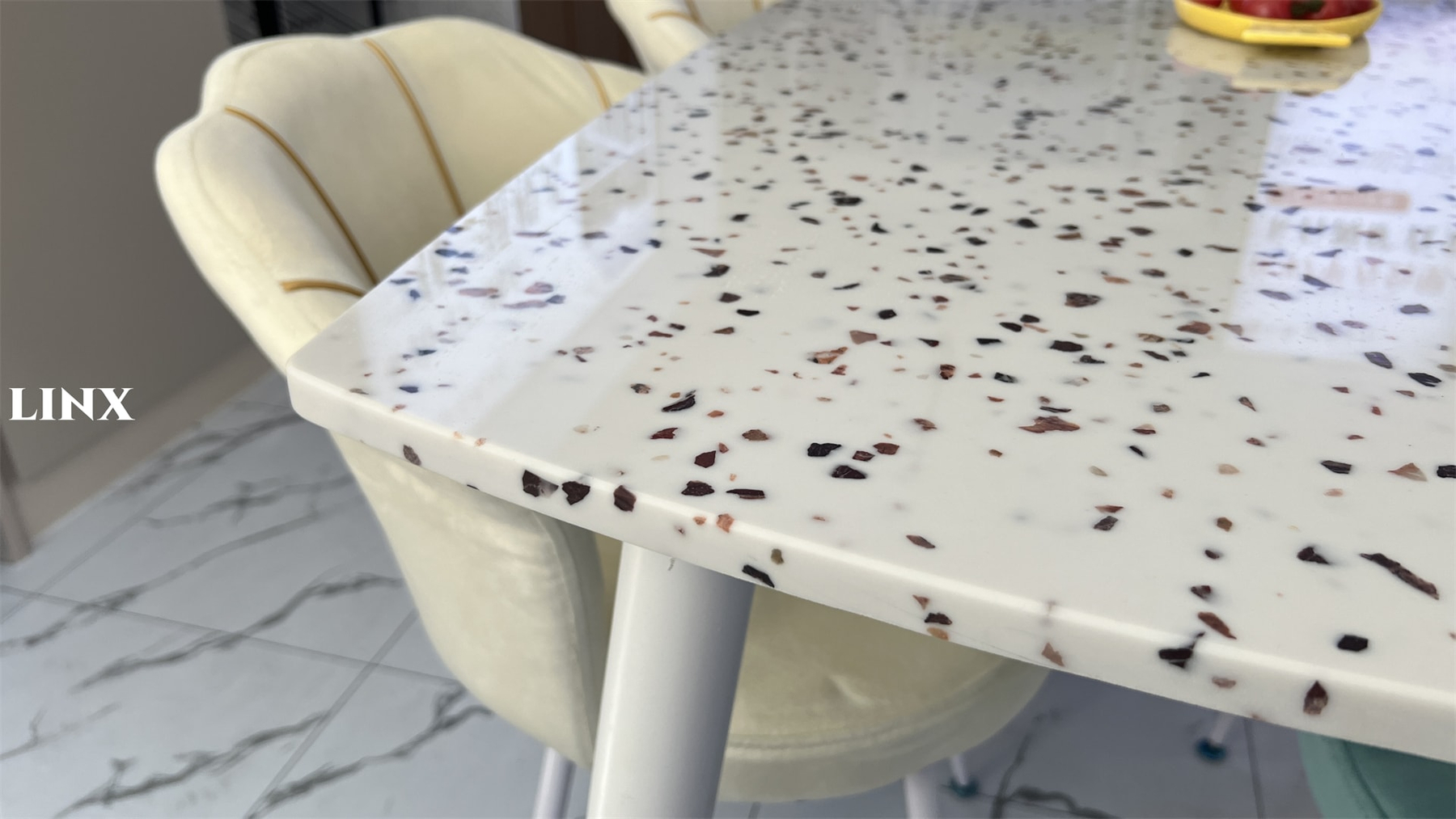 Jade Stone White Big Grain 5 Linx Surfaces