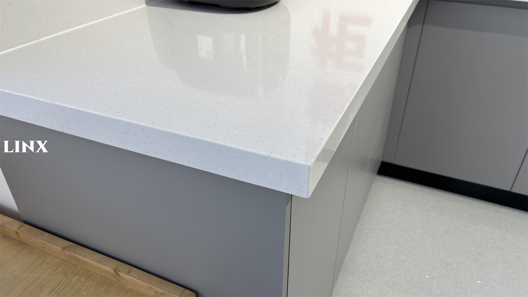 Jade Stone White Small Grain Countertop 2 Linx Surfaces
