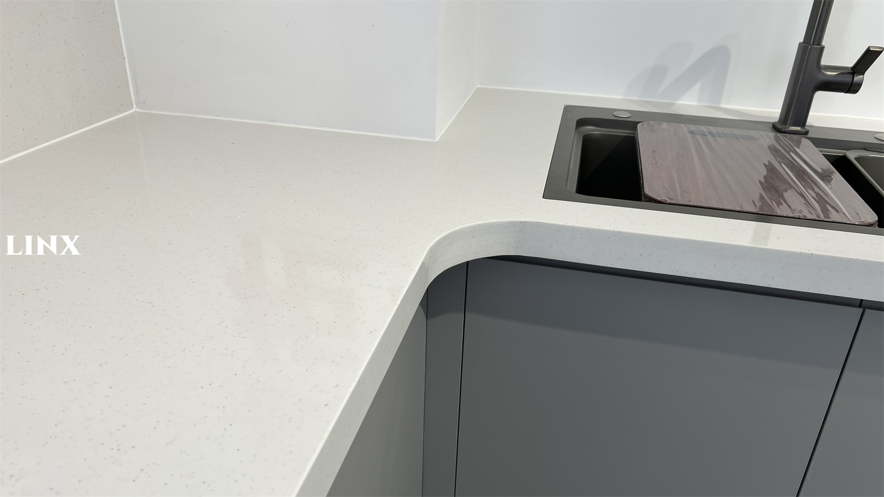 Jade Stone White Small Grain Countertop 7 Linx Surfaces