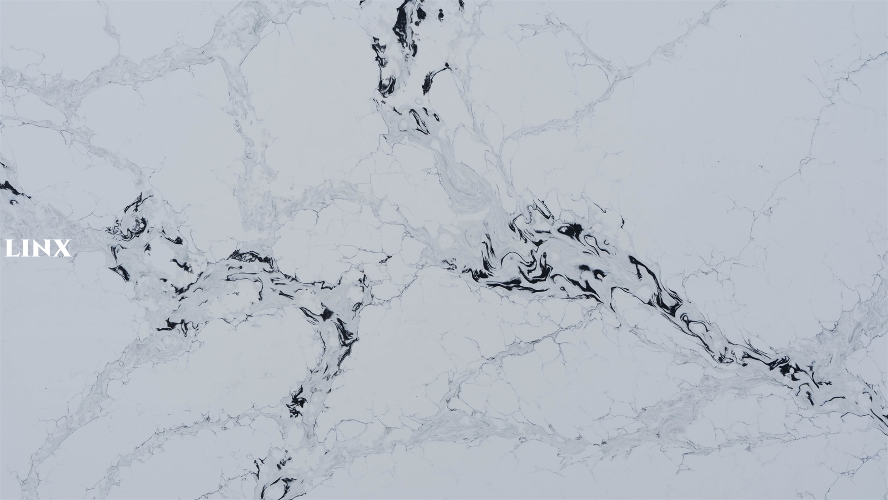 LX9034 CALACATTA WHITE OUTDOOR DETAIL 2 QUARTZ STONE LINX SURFACES