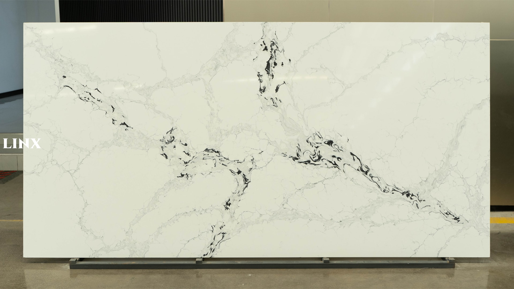 LX9034 CALACATTA WHITE QUARTZ STONE LINX SURFACES