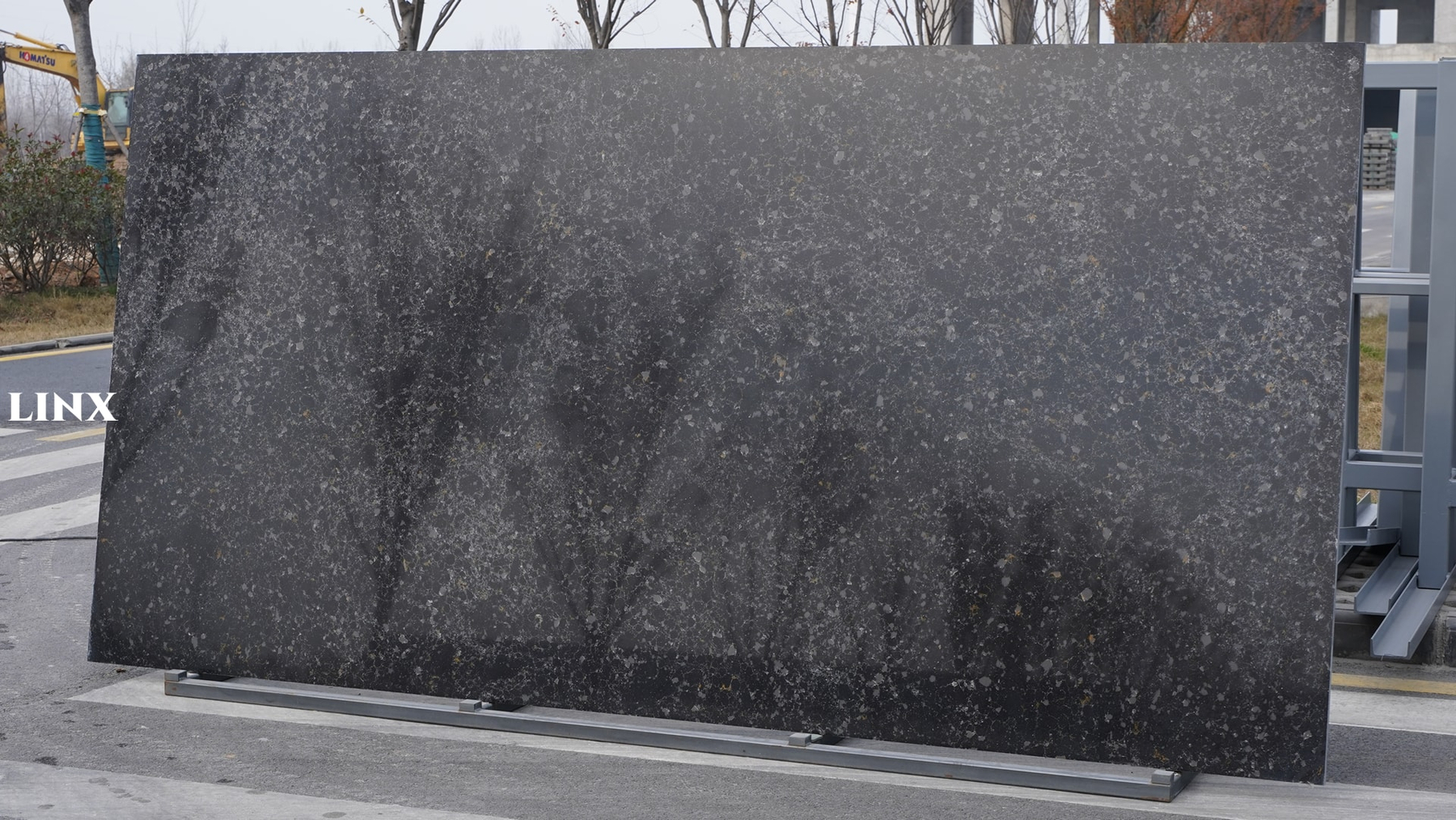 LXM9038 SOLID DEO JADE STONE 2 LINX SURFACES