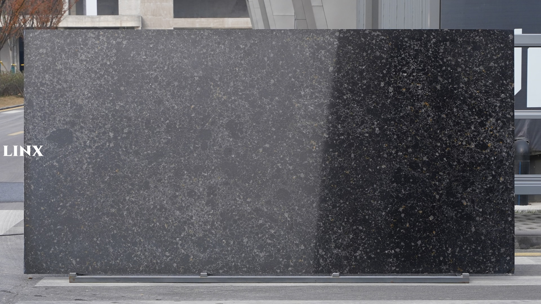 LXM9038 SOLID DEO JADE STONE LINX SURFACES