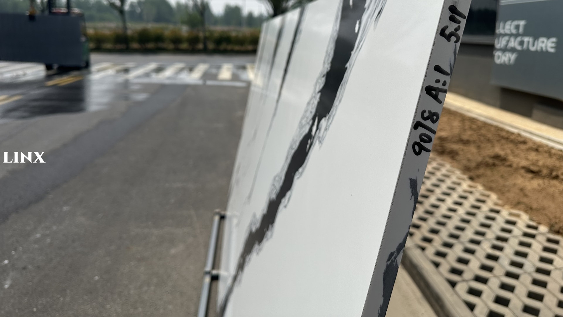 LXM9078 CALACATTA WHITE JADE STONE DETAIL 4 LINX SURFACES