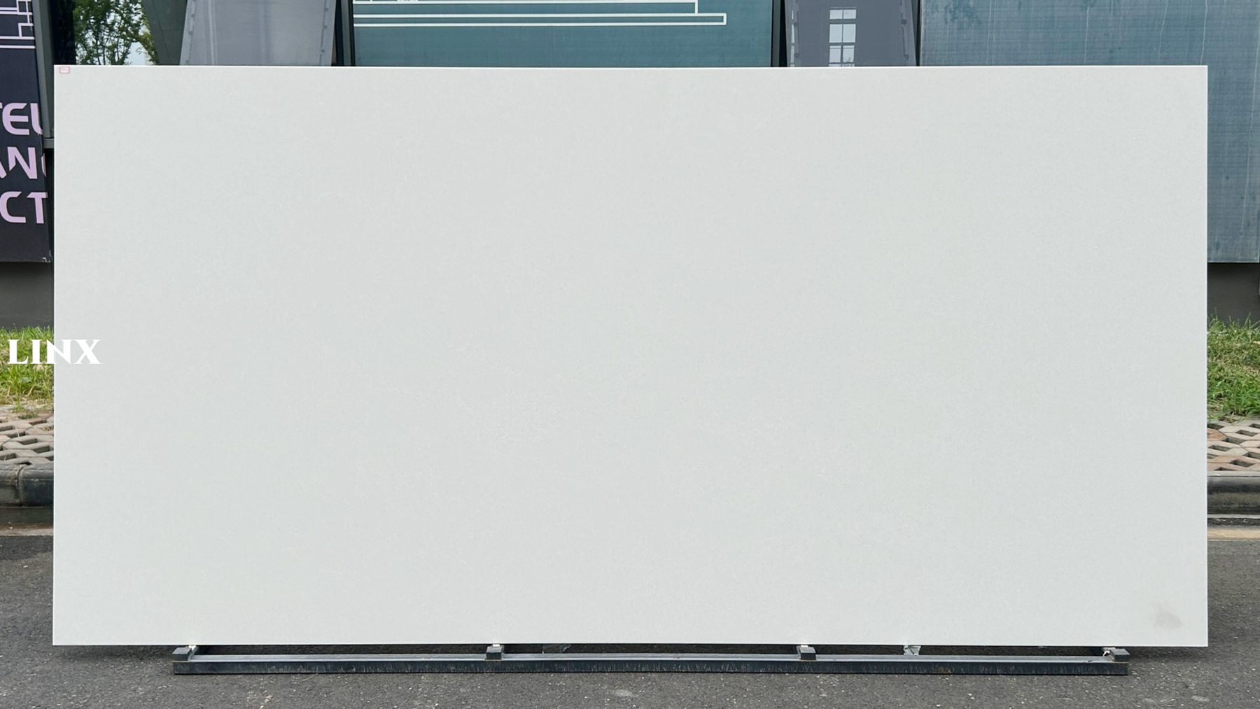 LXM9101 JADE LACE JADE STONE LINX SURFACES