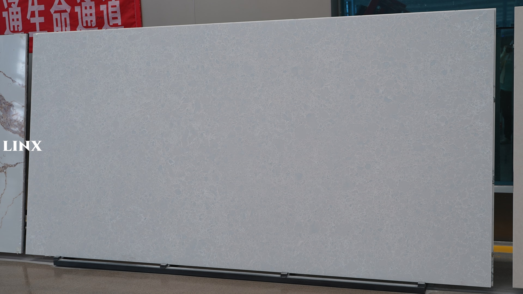 LXM9105 FASCINATE JADE JADE STONE 2 LINX SURFACES