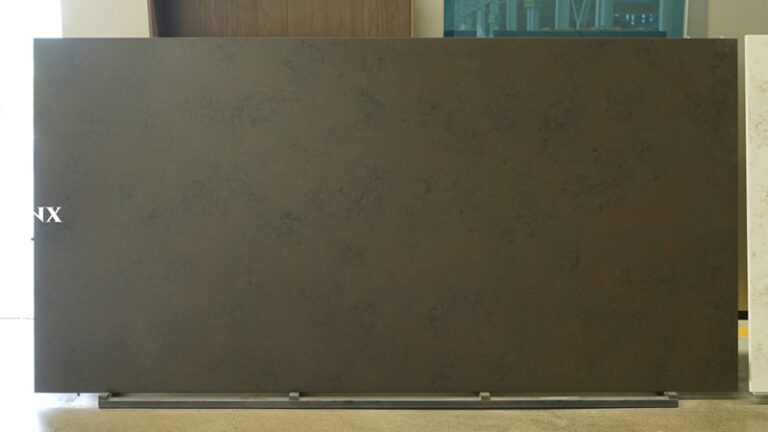 LXM9115 PATINA FIELD JADE STONE LEATHERING LINX SURFACES FEATURE