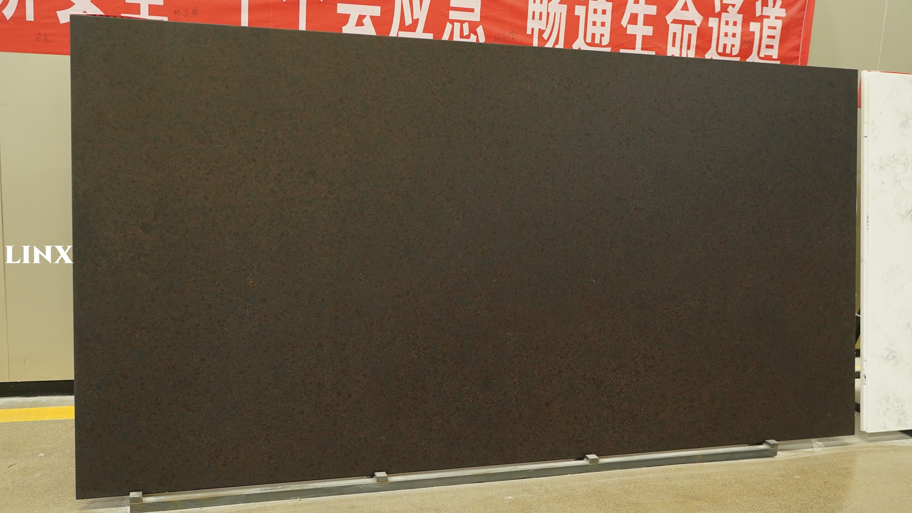 LXM9118 OXIDE BURNT JADE STONE LEATHER ING 1 LINX SURFACES