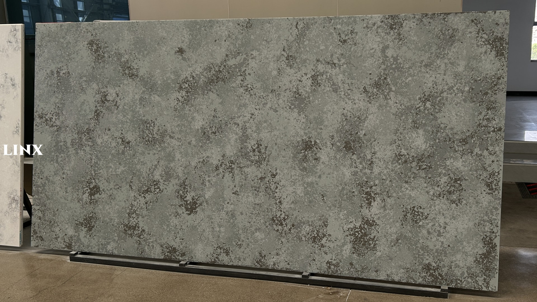 LXM9120 URBAN RELIC JADE STONE 2 LINX SURFACES