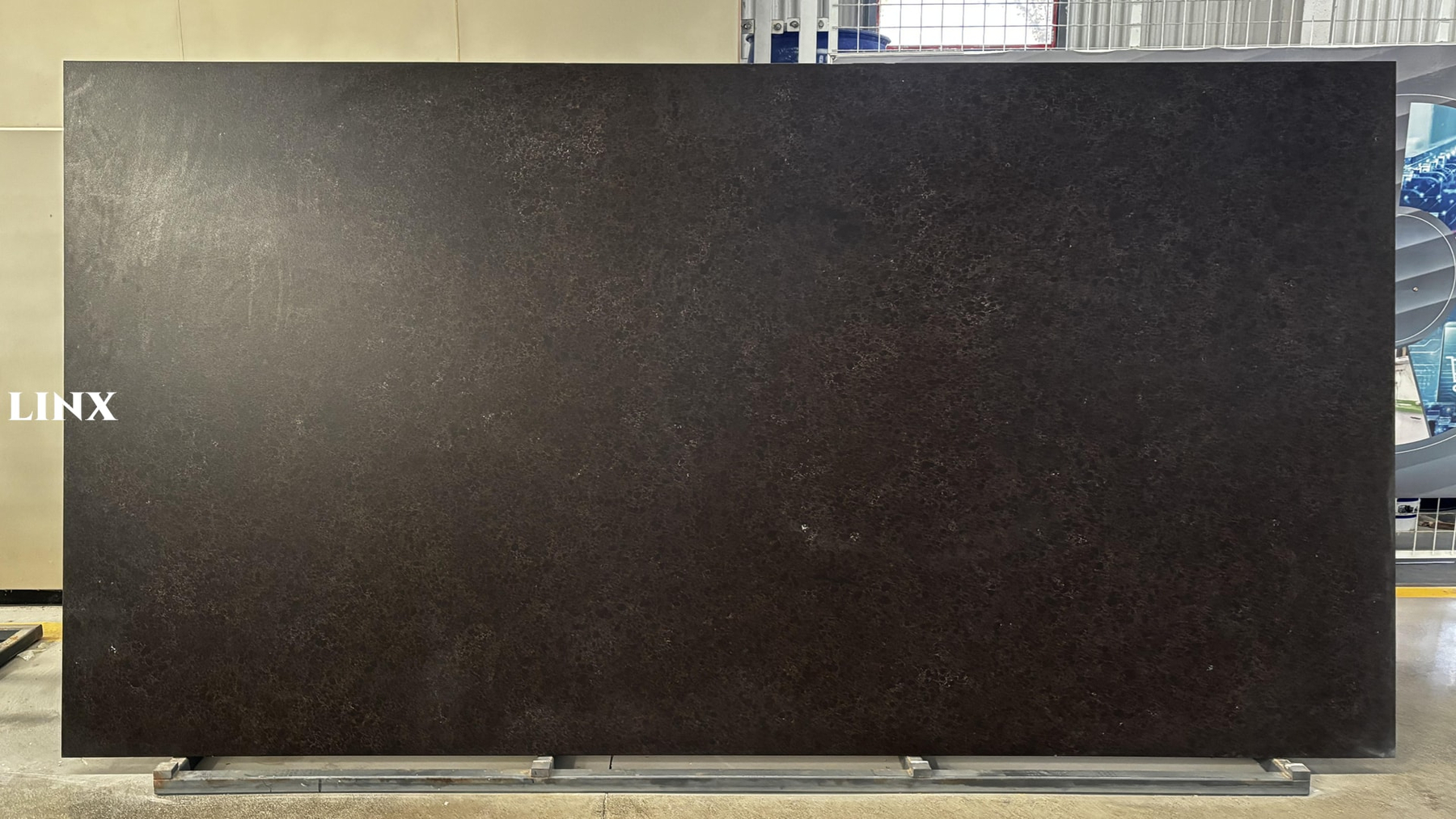 LXM9139 TOP LEAHER JADE STONE LINX SURFACES