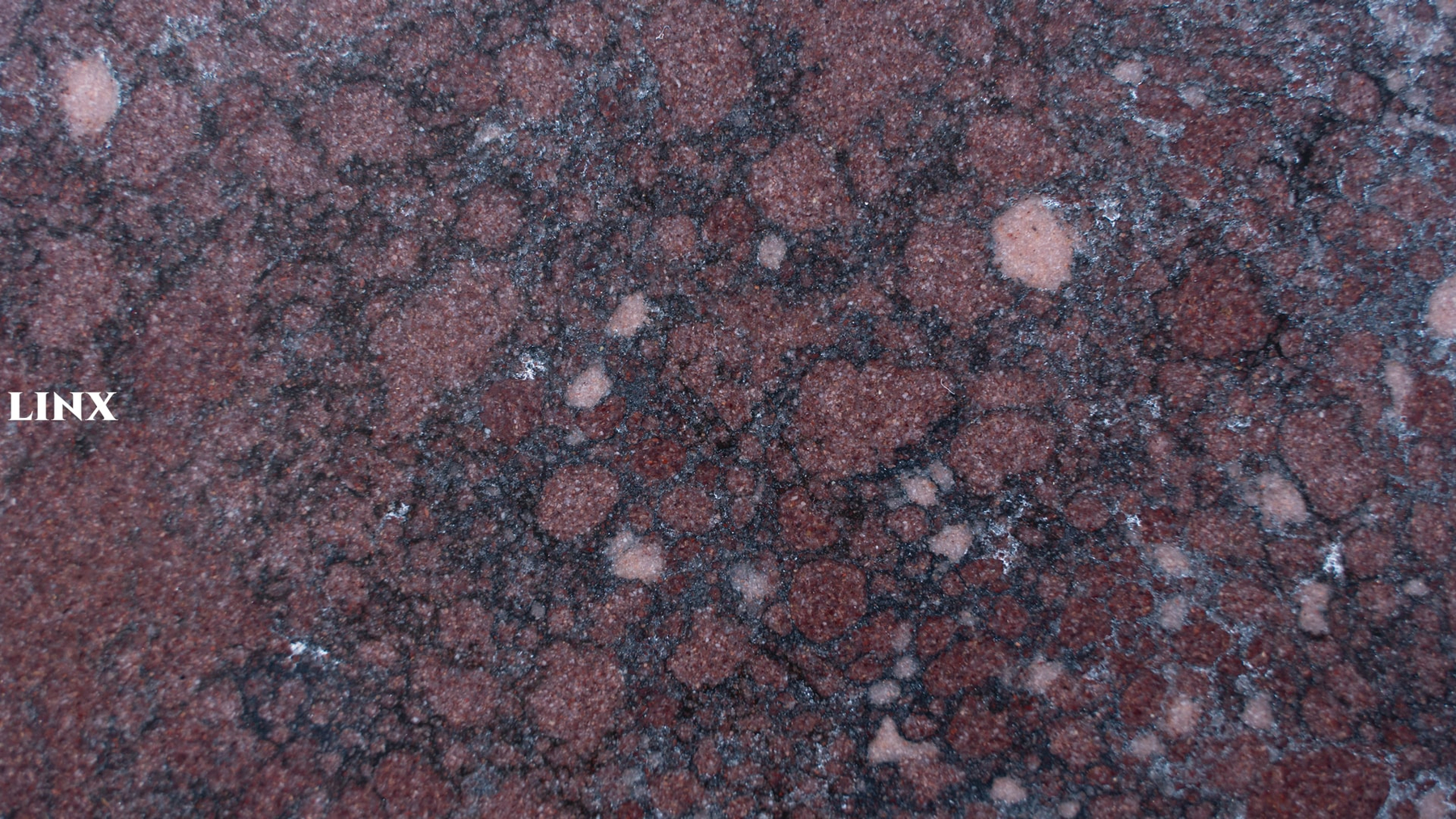 LXM9141 OXBLOOD FORGE JADE STONE DEATAIL 5 LINX SURFACES