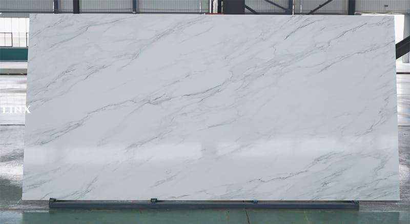 LX2605 PRINTED QUARTZ STONE Feature LINX SURFACES